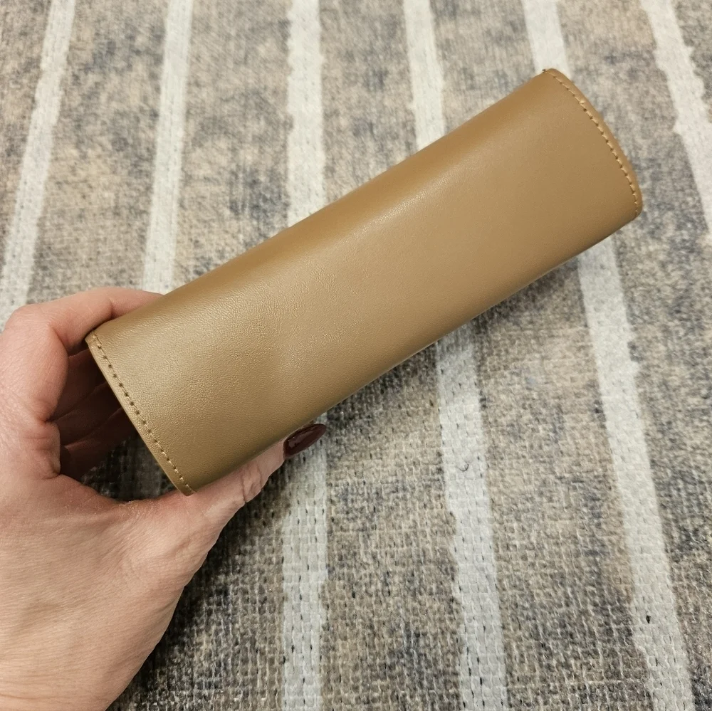 NEW Burberry Tan Sunglasses Case - EMPTY